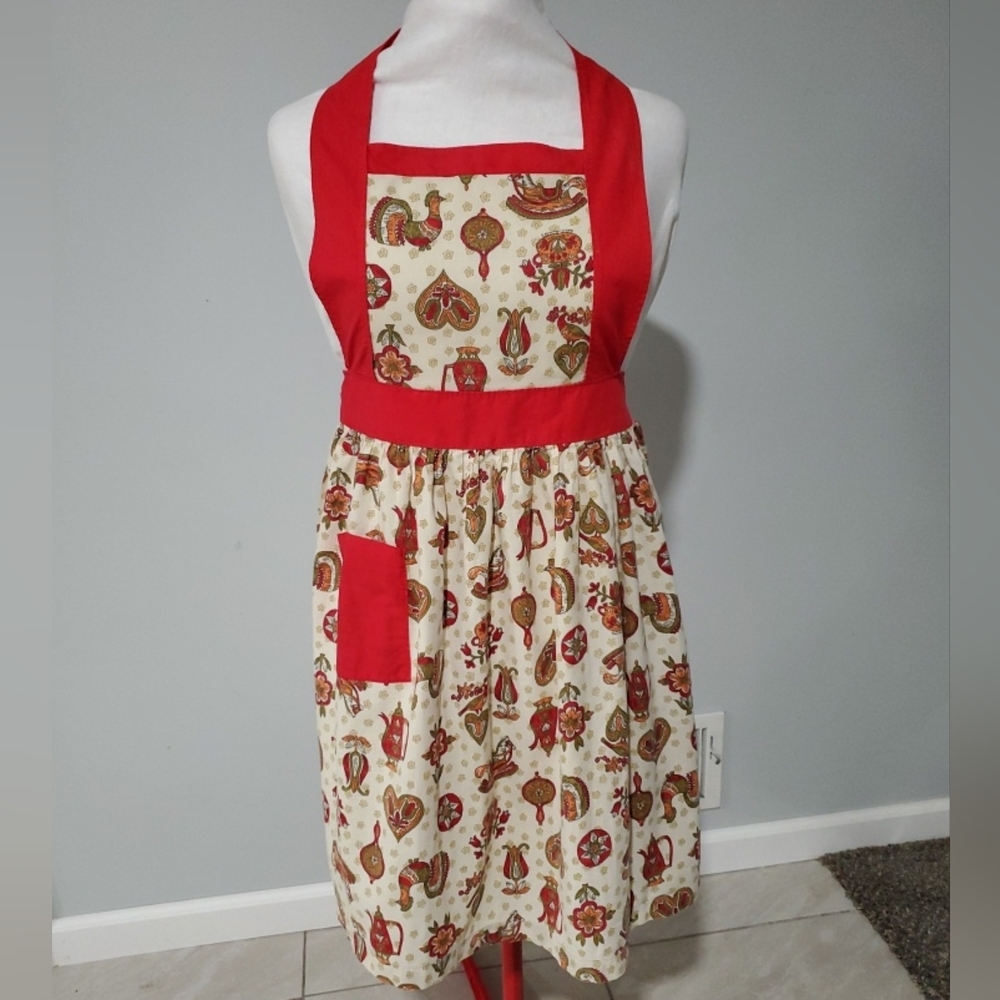 VTG Cotton Bib Apron Folk Art Print Chickens Flowers Birds Rocking Horse Hearts